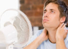 Man sitting in front of a fan - Not sweating/Avoid overheating