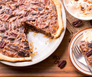 A healthier pecan pie thanks to pinto beans