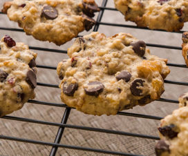 Cookies on a cooling rack - Kitchen Sink Cookies Recipe, healthy cookie recipe