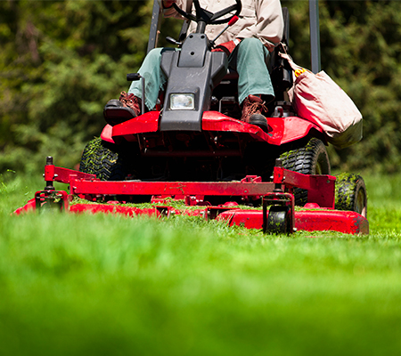 3 safety tips for mowing your lawn | Shine365 from Marshfield Clinic