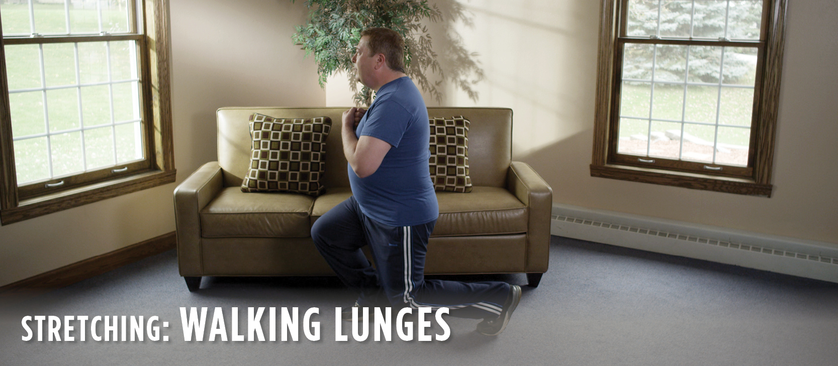 man doing walking lunges to get ready for hunting